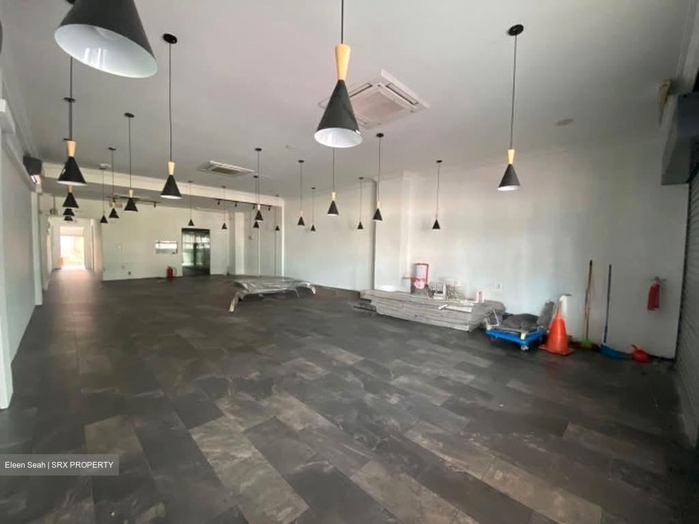 Yishun Ring Road (D27), Shop House #595966971